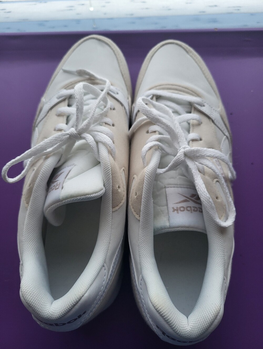 Reebok Womans White and Beige Low-Top Sneakers